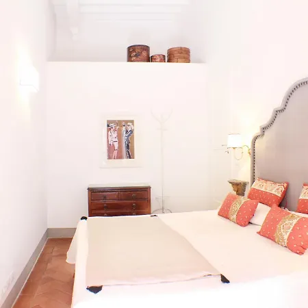 Apartment Borgodegreci
